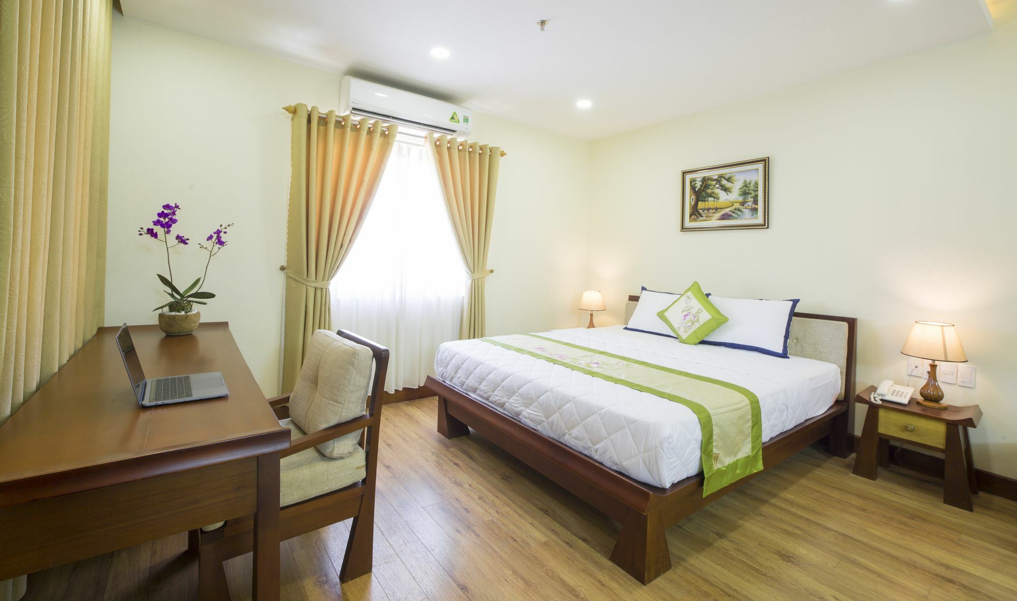 Hoai Anh Plaza Hotel Đà Nẵng Exterior foto